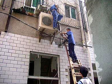 ���������б���С���յ���װ���ƻ�